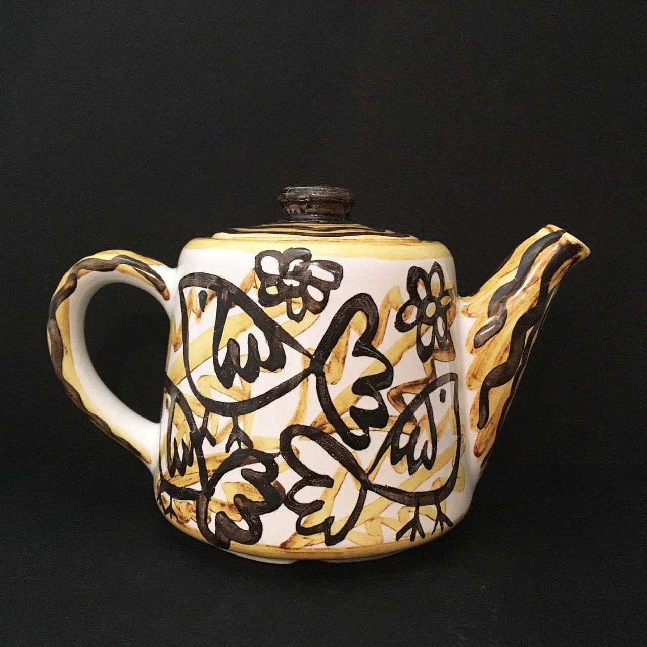 Petite théière faïence bretonne décor main, feuilles de chêne et piafs. Céramique Bretagne.