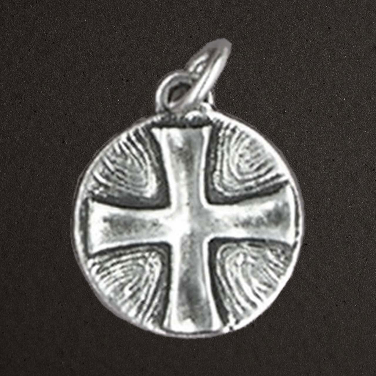 Médaille ronde, croix, argent massif 925/1000 réf. 03368, (bijoux Pierre Toulhoat).