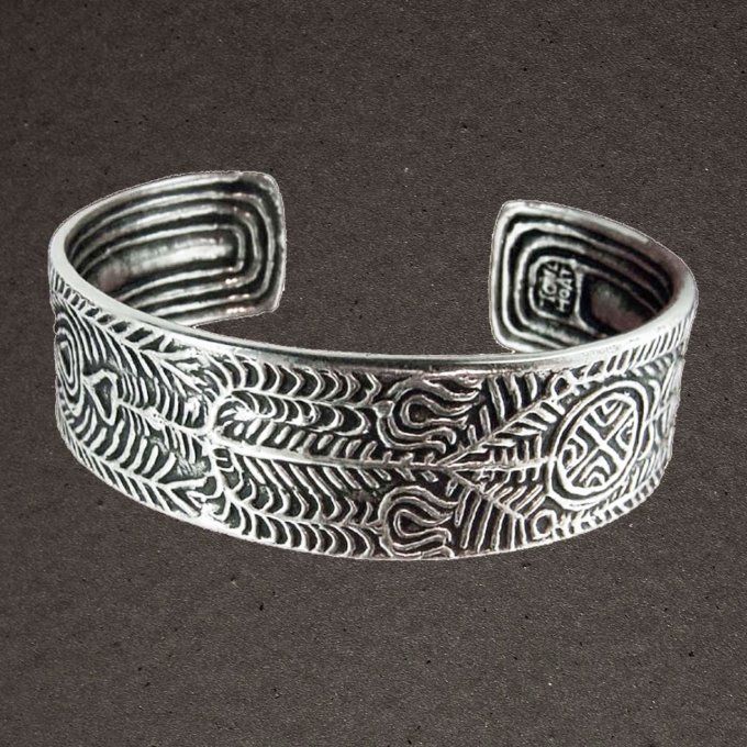 Bracelet ouvert argent massif 925/1000. Bijoux Toulhoat. Broderie.