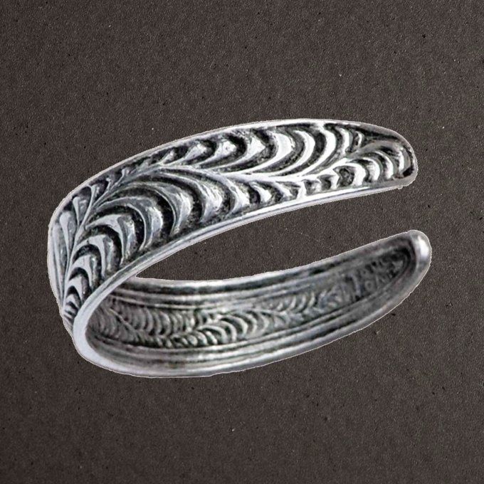 Bracelet ouvert argent massif 925/1000 réf. 05557. Guirlande (bijoux Toulhoat).