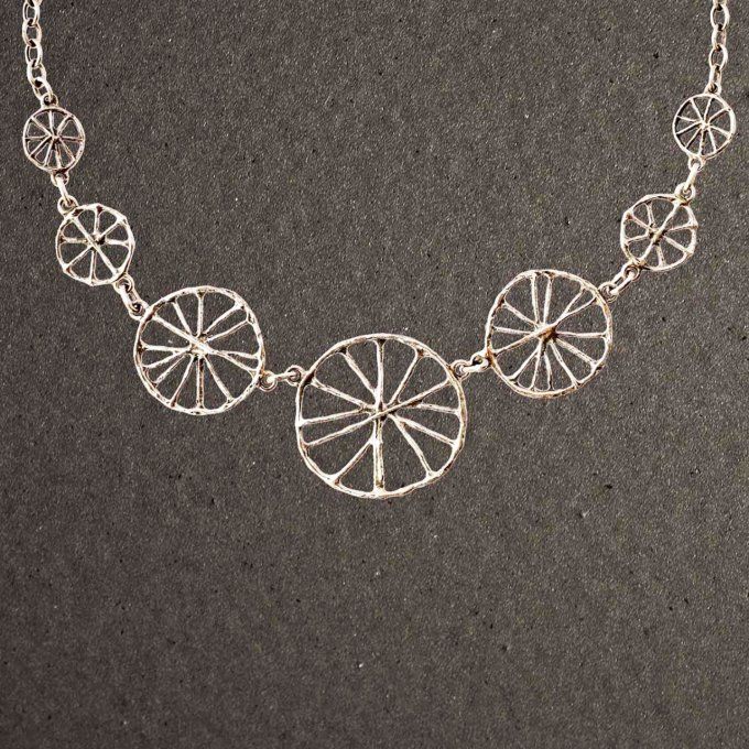 Collier argent massif 925/1000 réf. 09012. Roues (bijoux Pierre Toulhoat).
