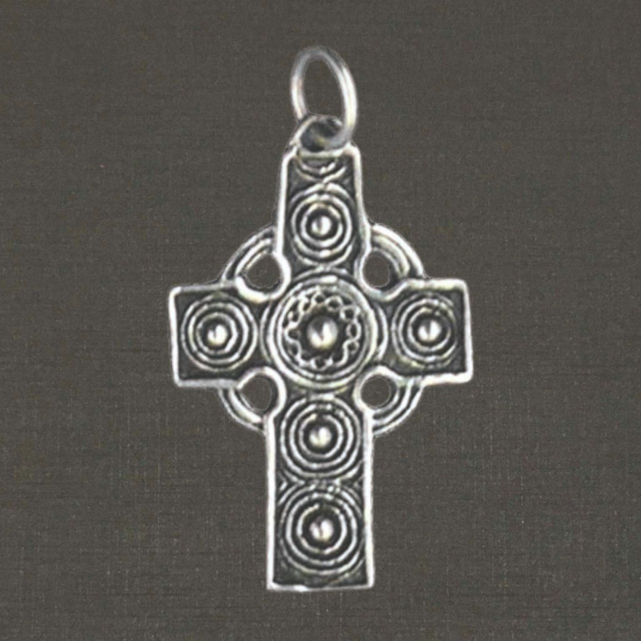 Croix celte moyenne argent masif 925/1000 réf. 01165 (bijoux Toulhoat).