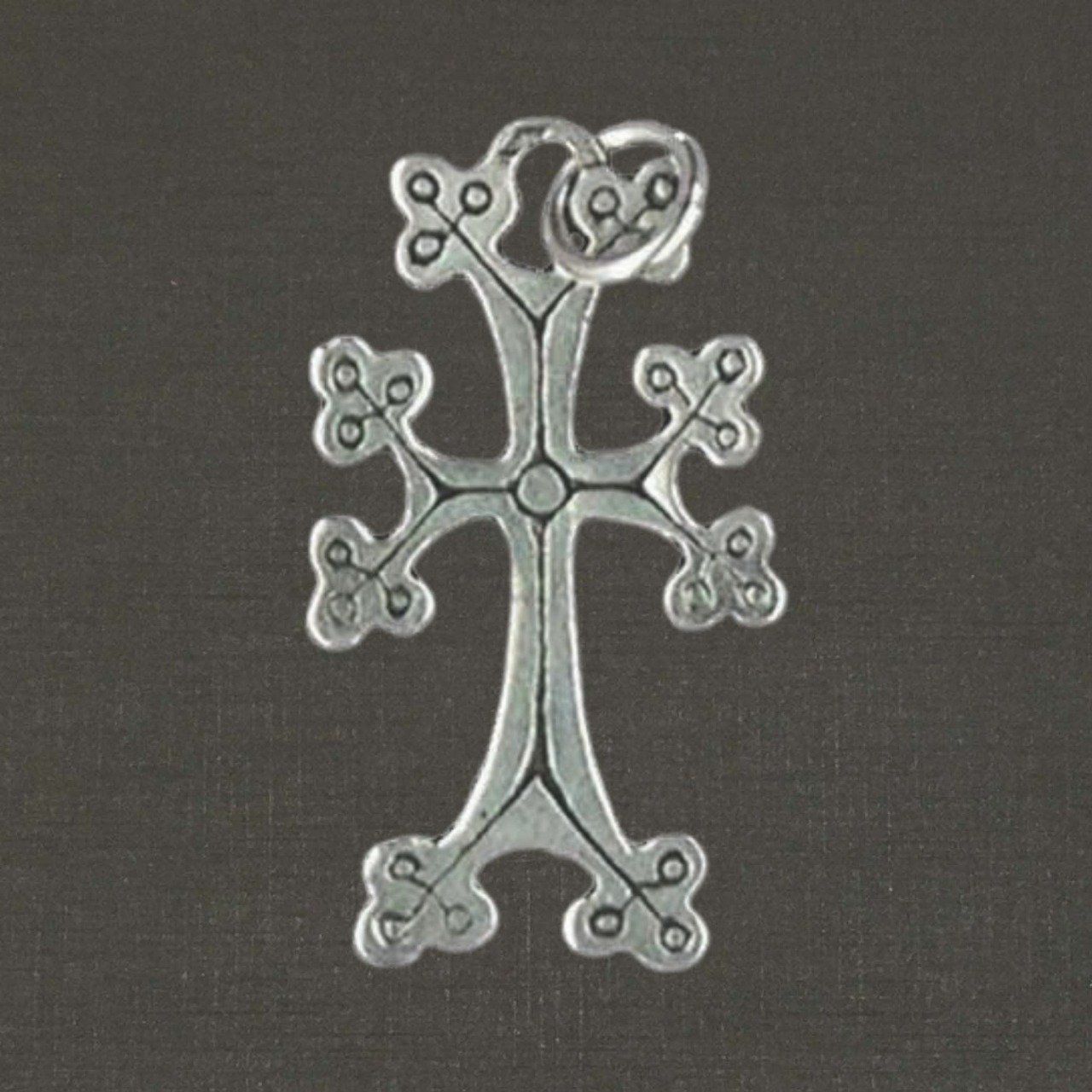 Grande croix arménienne, ou croix fleurie, argent massif 925/1000 réf. 01230, bijoux Toulhoat.