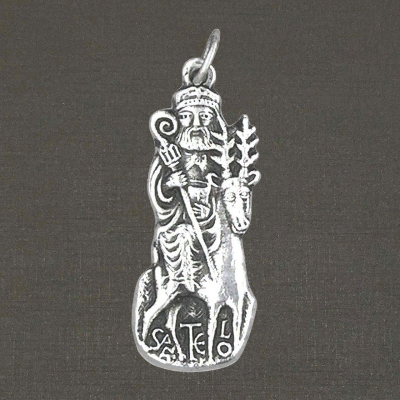 Grande médaille argent massif 925/1000 réf. 03025 Saint Télo, bijoux Pierre Toulhoat.