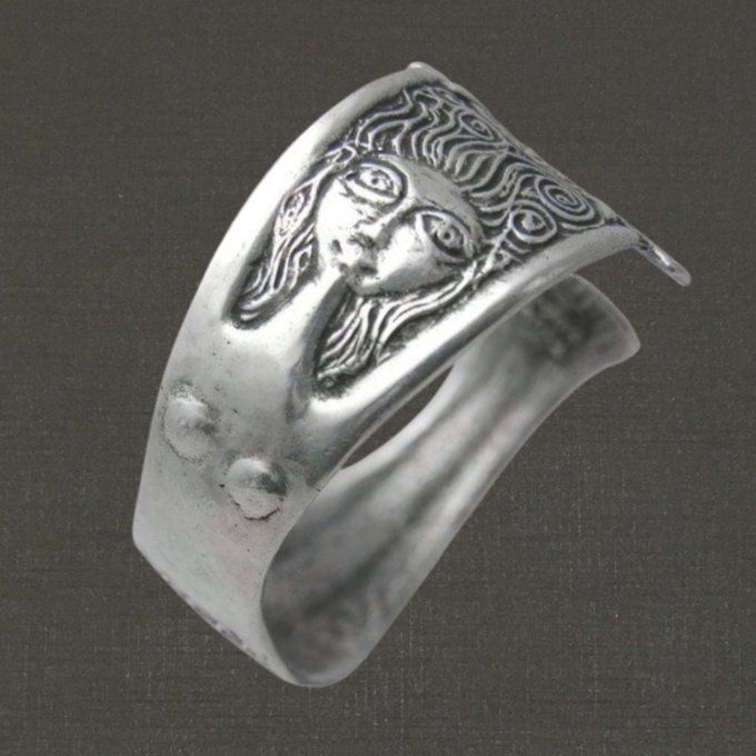 Bracelet ouvert argent massif 925/1000 réf. 05056 sirène. Bijoux Pierre Toulhoat.