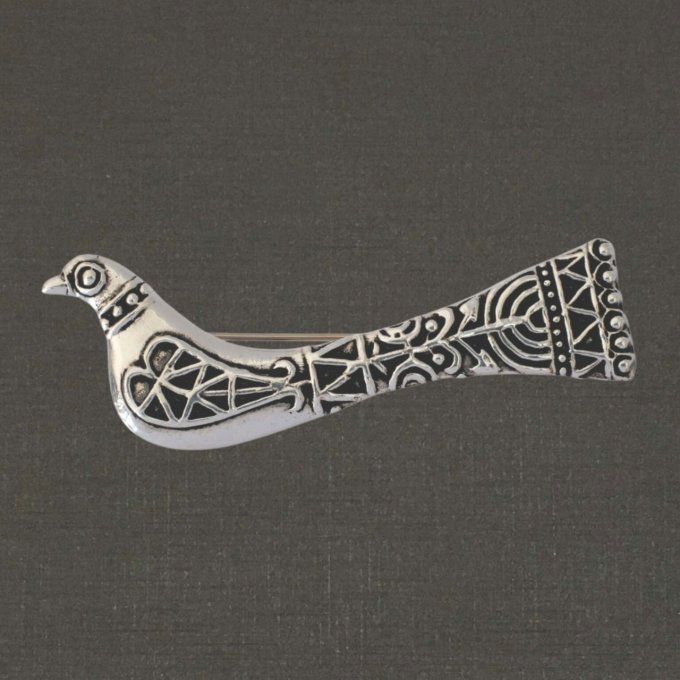 Broche argent massif 925/1000 réf. 06610 tourterelle. Bijoux Pierre Toulhoat.