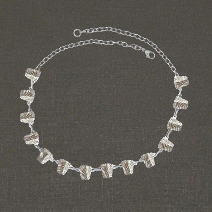 Collier argent massif 925/1000 réf. 09831 mein zao Gavrinis 14 éléments, bijoux Pierre Toulhoat.