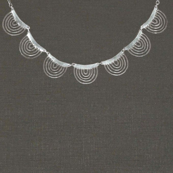 Collier argent massif 925/1000 réf. 09942 toile d'araignée. Bijoux Pierre Toulhoat.