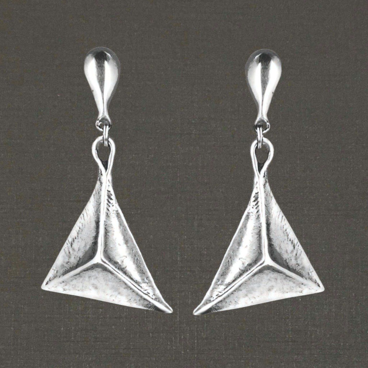 Clips pendants pour oreilles argent massif 925/1000 réf. 13924 dents de loup, bijoux Toulhoat. 