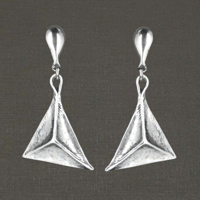 Clips pendants pour oreilles argent massif 925/1000 réf. 13924 dents de loup, bijoux Toulhoat. 