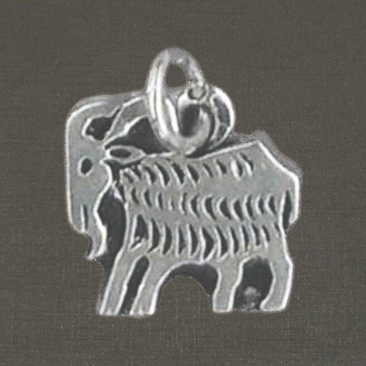 Pendentif argent massif 925/1000 réf. 18010 signe du zodiaque capricorne, bijoux Pierre Toulhoat.