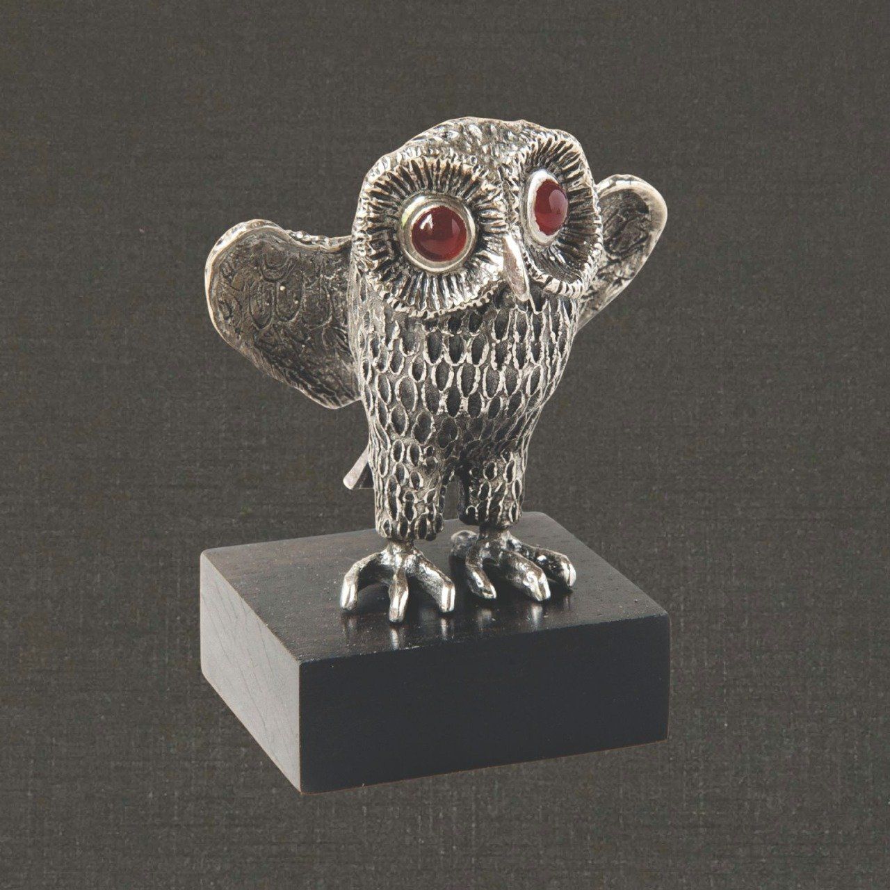 Sujet sur socle argent massif 925/1000 réf. 18106 petit hibou, Pierre Toulhoat.