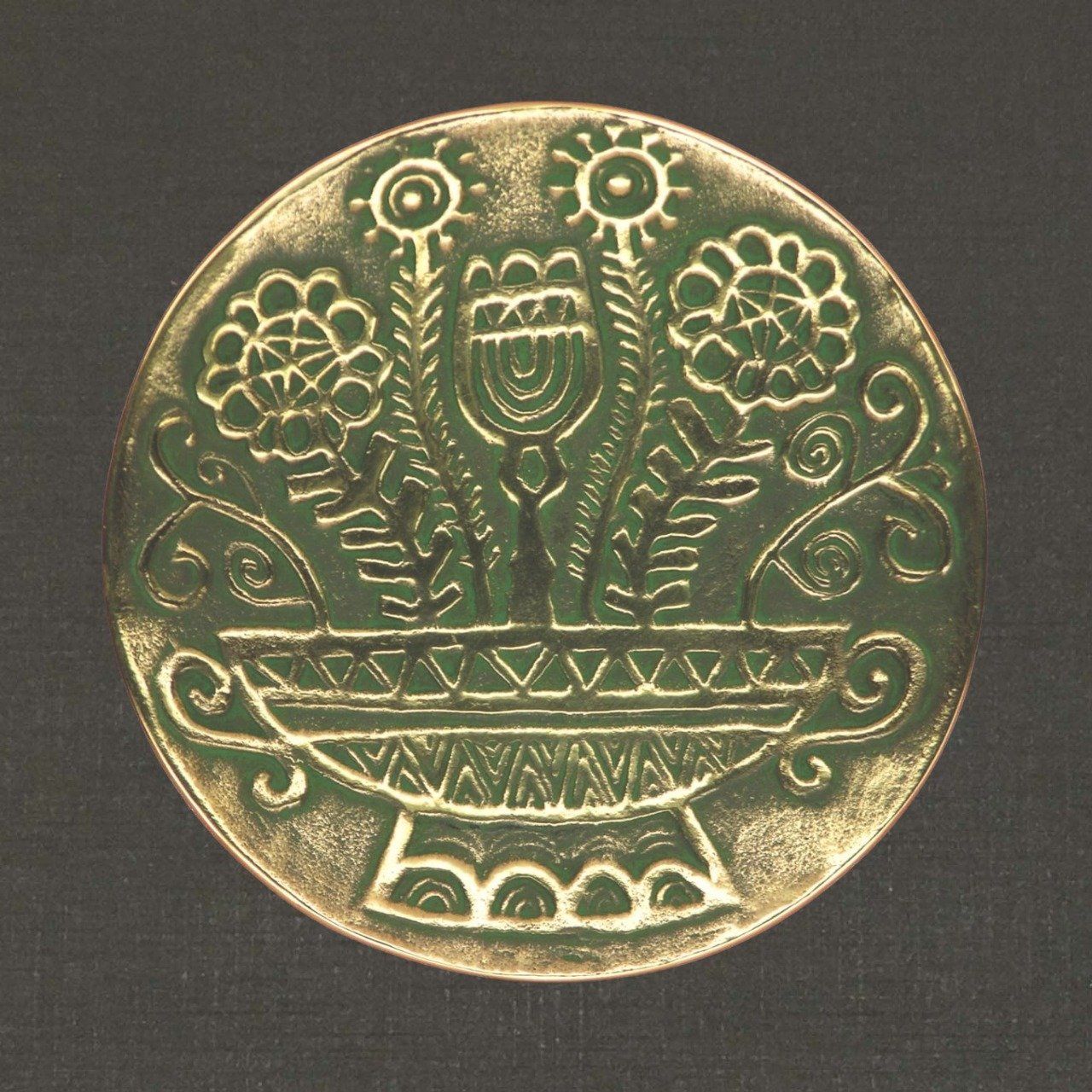 Coupelle en bronze réf. 72006 petit bouquet rond Pierre Toulhoat Bretagne.